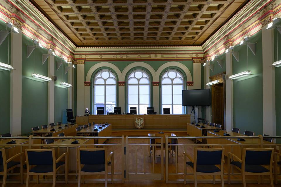 Am Landgericht in Cottbus sind zwei Angeklagte wegen versuchten Mordes verurteilt worden. (Archivbild)Patrick Pleul/dpa