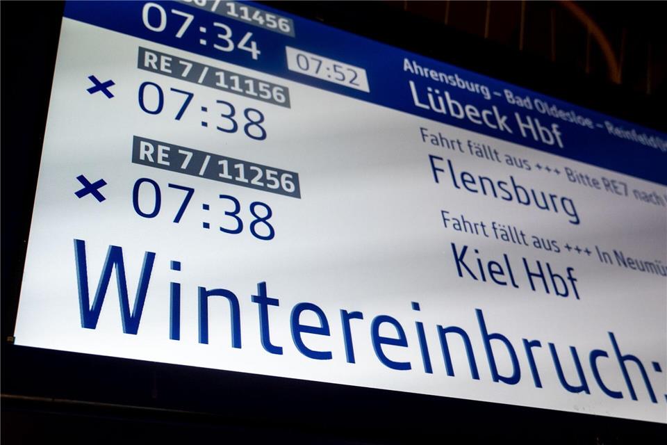 Am Morgen lief es noch schwierig mit den Bahnverbindungen. Daniel Bockwoldt/dpa