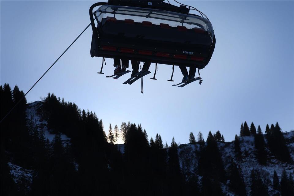 Am Söllereck startet der Skibetrieb so früh wie nie. (Archivfoto) Karl-Josef Hildenbrand/dpa