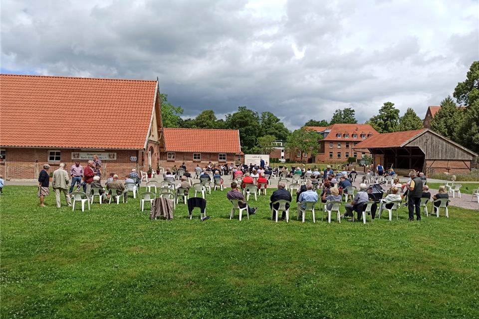 Am Sonntag, 23. August, findet das Open Air der Musikkapelle wieder vor der prächtigen Kulisse des Heimathauses statt.