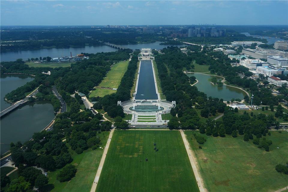 Am Sonntag sollen am Lincoln Memorial Feierlichkeiten anlässlich des 80. Geburtstages von Donald Trump stattfindenJulia Demaree Nikhinson/AP/dpa