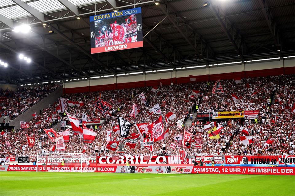 Am Sonntag startet der SC Freiburg im heimischen Stadion in die neue Bundesliga-Saison.Philipp von Ditfurth/dpa