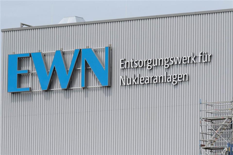 Am Standort des ehemaligen Kernkraftwerkes in Lubmin wird weiter an einer speziellen Halle zur Zerlegung von Großkomponenten der ehemaligen DDR-Atomkraftwerke gearbeitet. (Archivbild)Stefan Sauer/dpa
