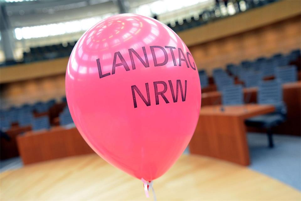 Am Weltkindertag lädt der Landtag zum „Tag der offenen Tür“. (Archivbild)picture alliance / dpa