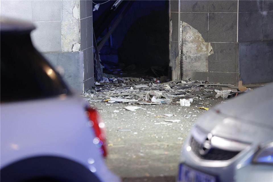 Am frühen Donnerstagmorgen ist es in Düsseldorf zu einer Explosion in einem Wohngebäude gekommen.David Young/dpa