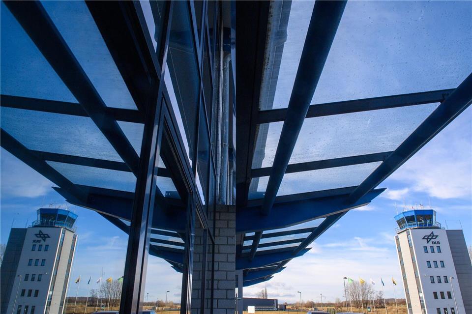 Am nationalen Drohnenerforschungszentrum wird unter anderem an der Abwehr von Drohnen geforscht. Klaus-Dietmar Gabbert/dpa