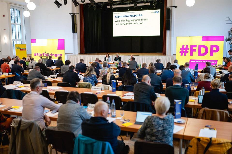 Am zweiten Tag des FDP-Landesparteitags in Bleicherode geht es auch um die Wahl von Beisitzern. Jacob Schröter/dpa