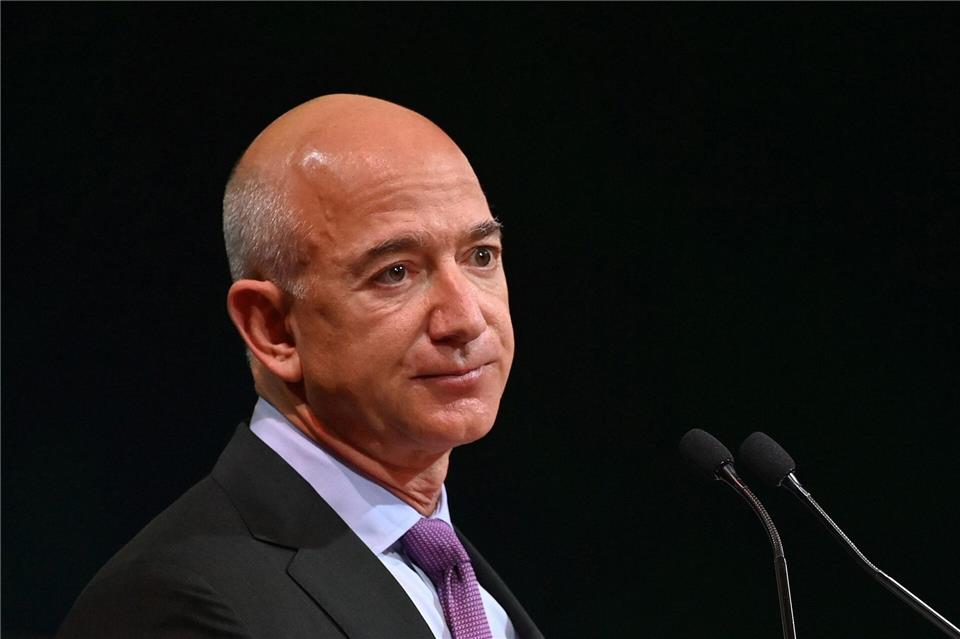 Amazon-Gründer Jeff Bezos ist jetzt Anteilseigner beim FC Liverpool. (Archivbild)Paul Ellis/PA Wire/dpa