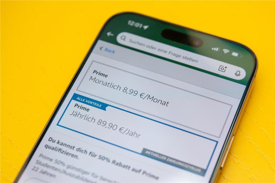 Amazon erhöhte 2022 die Prime-Abo-Preise ohne Zustimmung der Kunden. Wie kann man das Geld zurückfordern?Nico Tapia/dpa-tmn