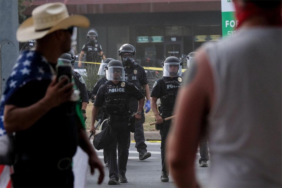 Amnesty International hat einen Bericht zu Menschenrechtsverletzungen durch die US-Einwanderungsbehörde ICE veröffentlicht.Joel Angel Juarez/AP/dpa