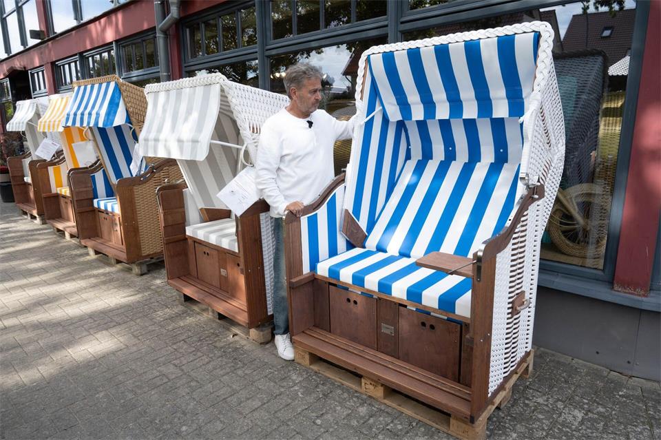 Amthor hatte sich für das Modell „Original Heringsdorfer“ entschieden.Stefan Sauer/dpa