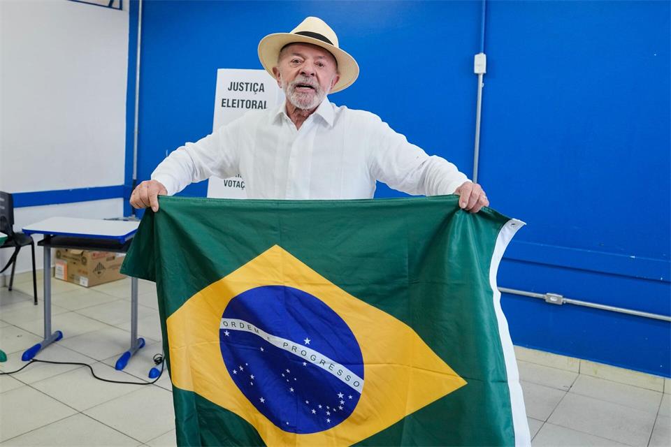 Amtsinhaber Lula will zum vierten Mal Präsident werden. Andre Penner/AP/dpa