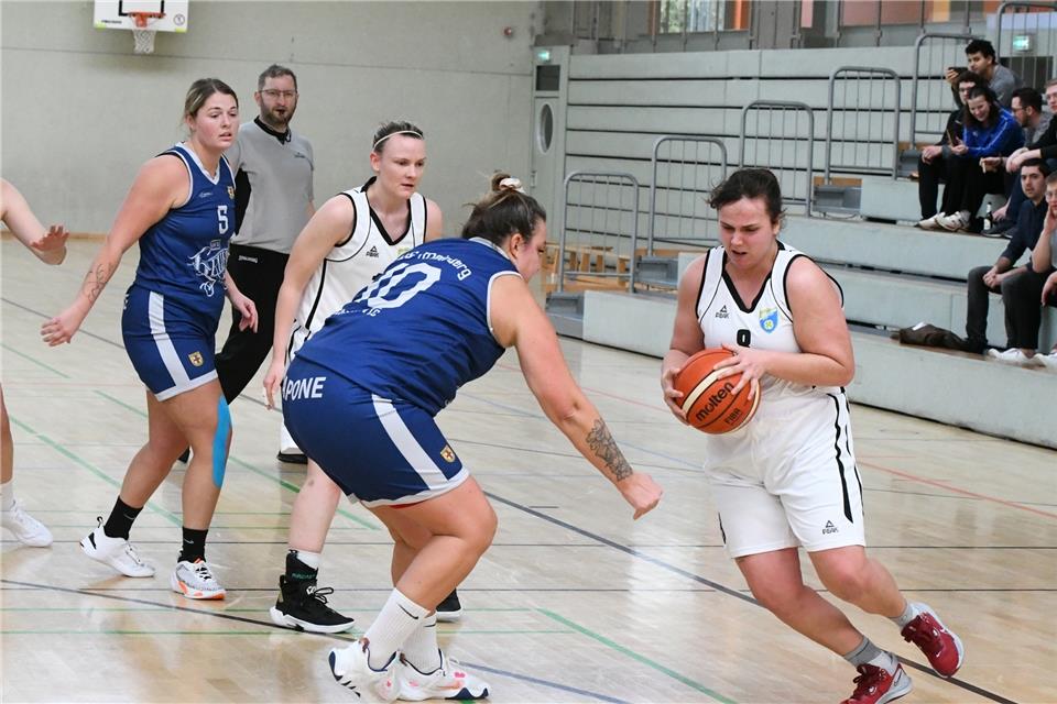 Amy Bosch (rechts) kam auf acht Punkte für den RSV Borken in der Begegnung mit den Astrostars Bochum III.