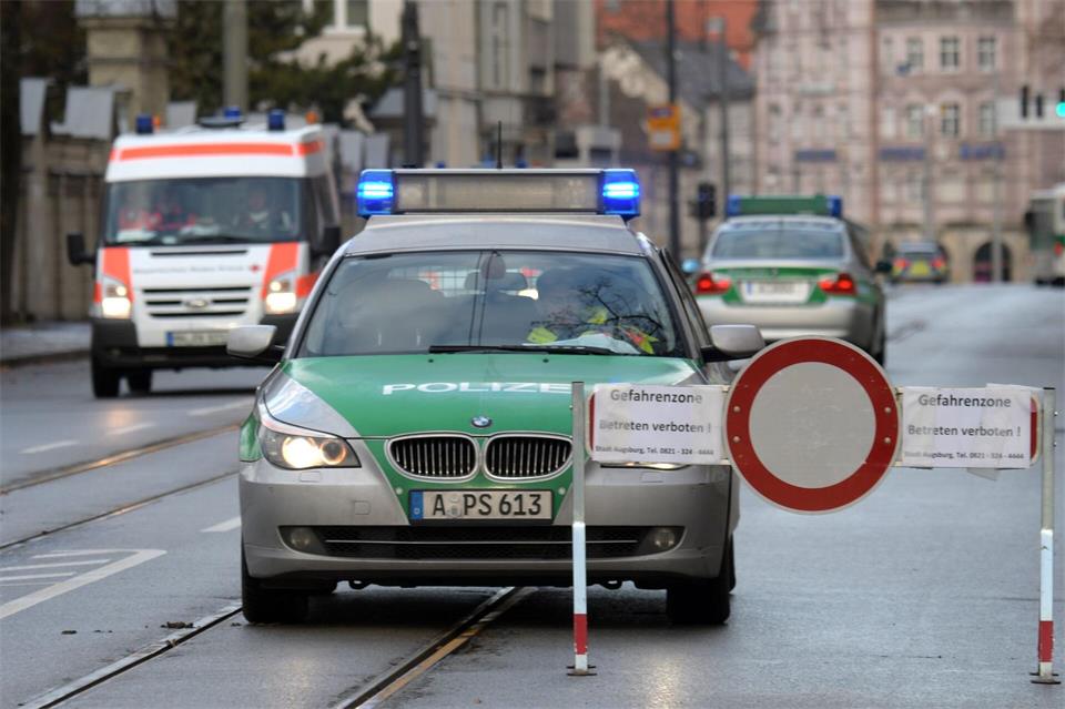 An Weihnachten 2016 wurden weite Teile der Augsburger Innenstadt für eine Bombenentschärfung gesperrt. Nun wurde wieder ein großer Blindgänger entdeckt, eine Entschärfung war aber nicht nötig. (Archivbild)picture alliance / Stefan Puchner/dpa