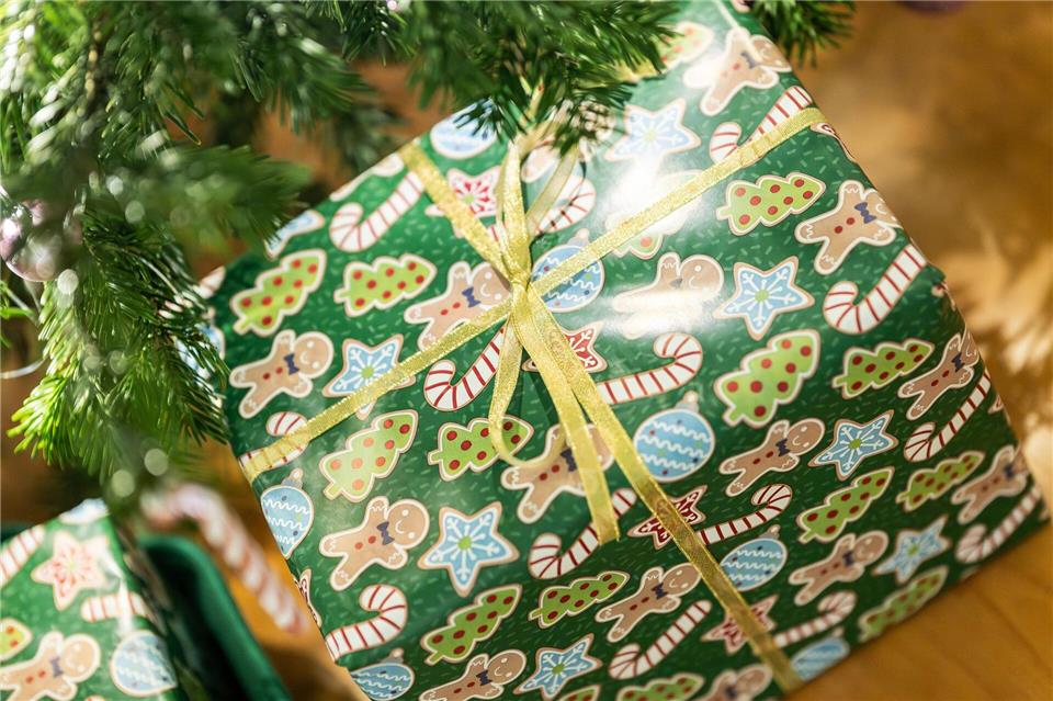 An Weihnachten werden im Ausland eingesetzte Soldaten und Polizisten in ihrer Heimat nicht vergessen. (Symbolfoto)Silas Stein/dpa