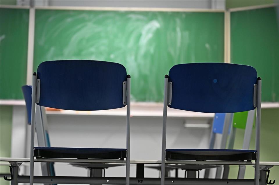 An den IGS werden nach Ansicht der Grünen zu viele Schüler abgelehnt. (Symbolbild)Michael Brandt/dpa