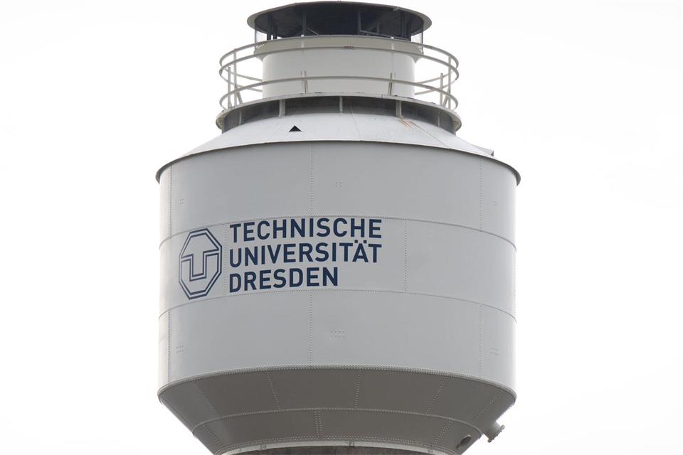 An den Universitäten wird geforscht, in den Unternehmen aber zu wenig. (Archivbild)Robert Michael/dpa