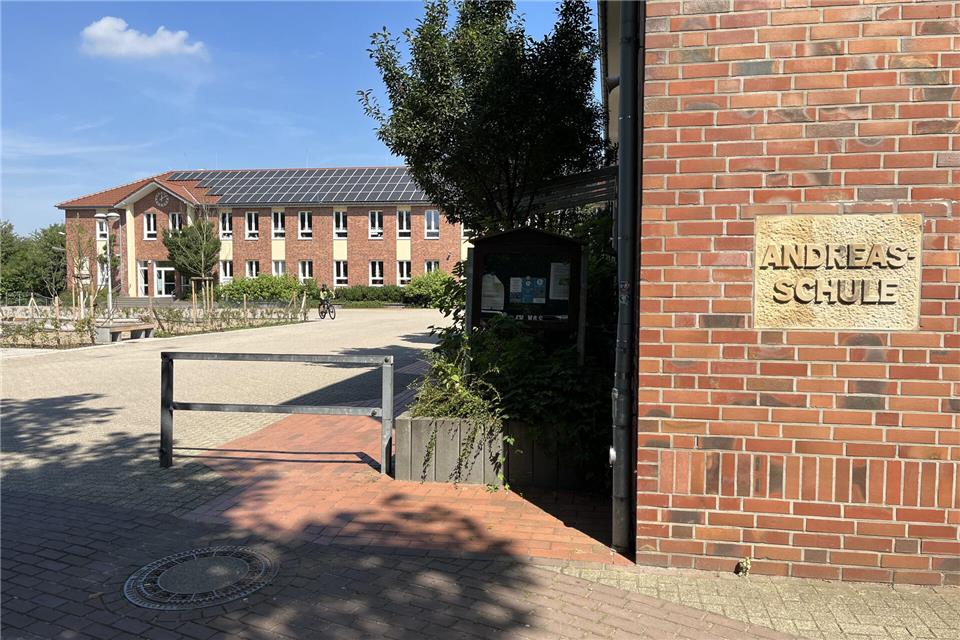 An der Andreas-Schule will man einen kurzfristigen Raumbedarf mit den vorhandenen Räumen lösen.