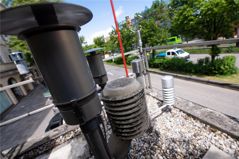 An der Landshuter Allee wurden Grenzwerte unter anderem für Stickstoffdioxid immer wieder überschritten. (Archivbild)Sven Hoppe/dpa