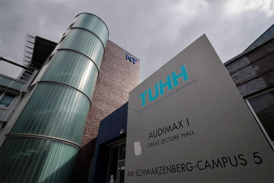 An der Technischen Universität in Hamburg-Harburg studierten zwei der Todespiloten vom 11. September 2001. Christian Charisius/dpa
