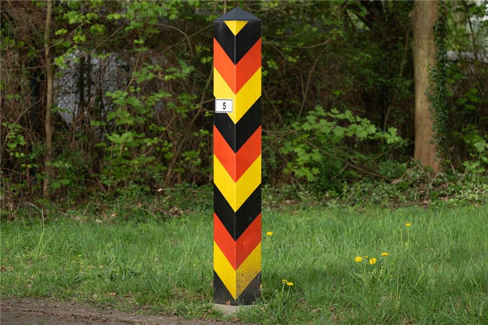 An der deutsch-polnischen Grenze in Mecklenburg-Vorpommern sind an einem Tag 31 Migranten aufgegriffen worden. (Symbolbild)Sebastian Kahnert/dpa