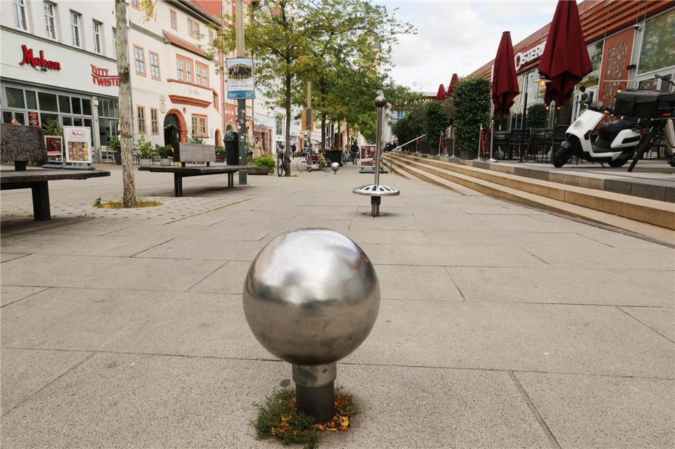 An diesen Spielgeräten scheiden sich die Geister: Spielplatz oder nicht? Bodo Schackow/dpa