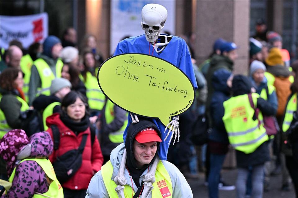 An sechs Unikliniken in NRW sind neue Warnstreiks geplant. (Archivbild)Federico Gambarini/dpa