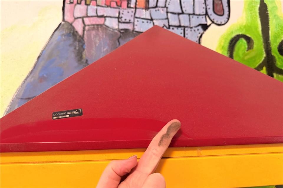 An vielen Stellen in der Von-Galen-Schule zeigen sich alarmierende Zustände wie dicke Staubschichten.