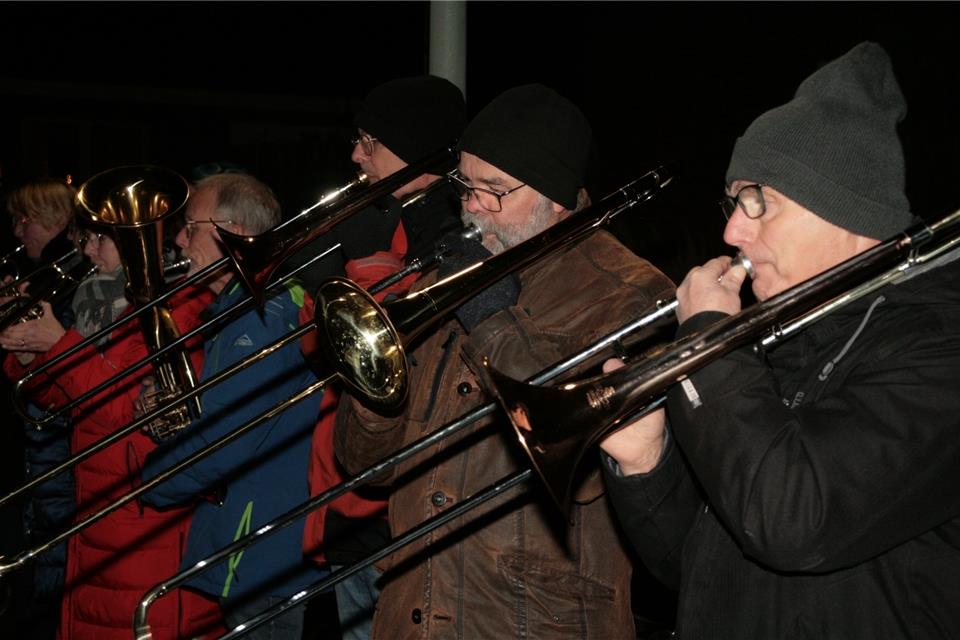 An vier Abenden bringen die Musiker Besinnlichkeit in Borkener und Gemener Nachbarschaften.