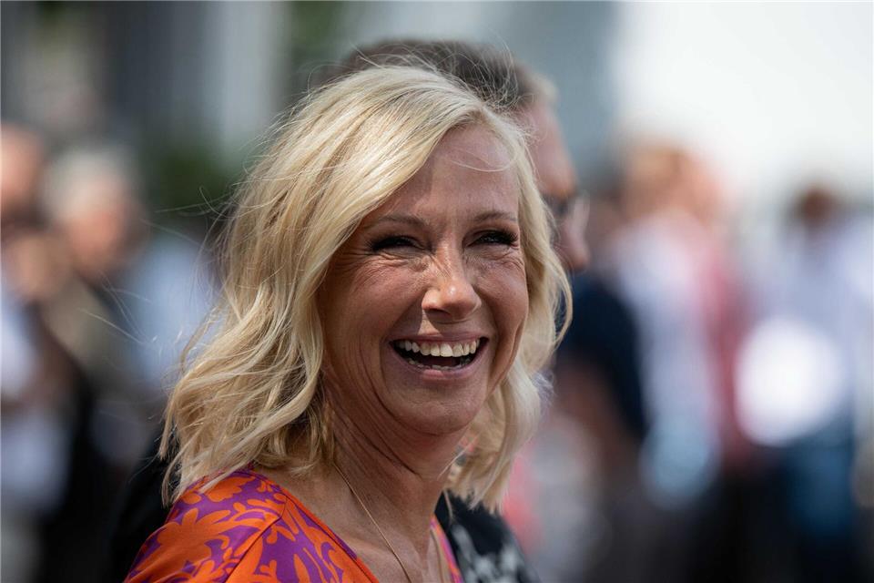 Andrea Kiewel ist das Gesicht und die beliebte Moderatorin der populären Show „ZDF-Fernsehgarten“. (Archivbild)Hannes P. Albert/dpa