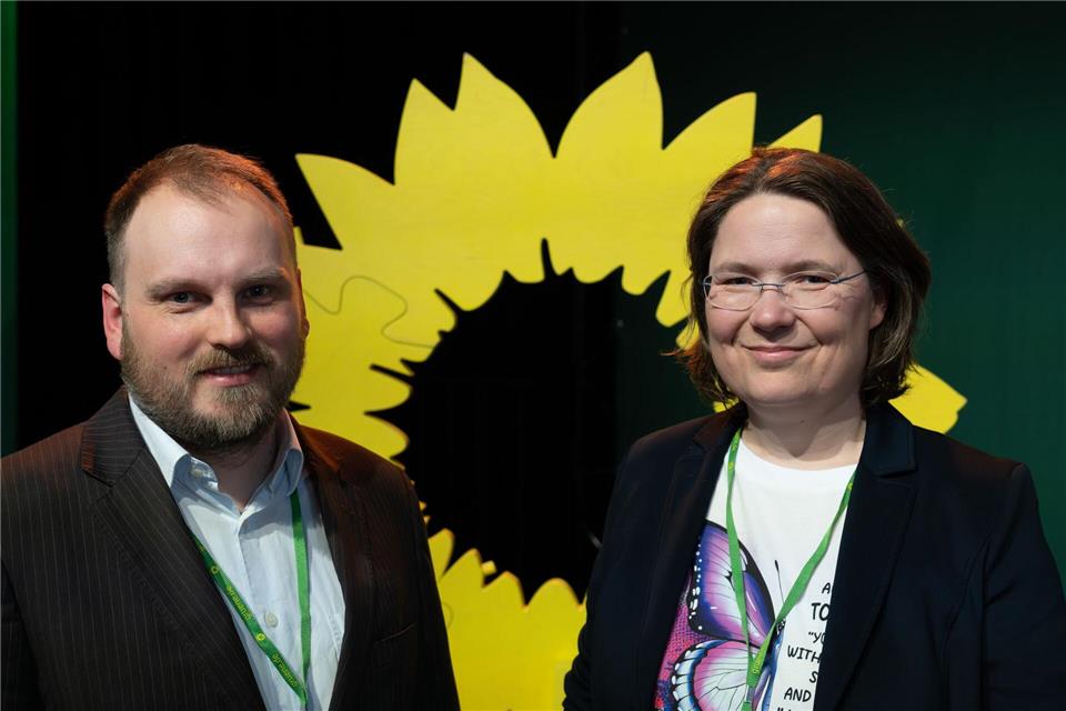 Andrea Lübcke (r) folgt Annalena Baerbock in den Bundestag. (Archivbild)Soeren Stache/dpa