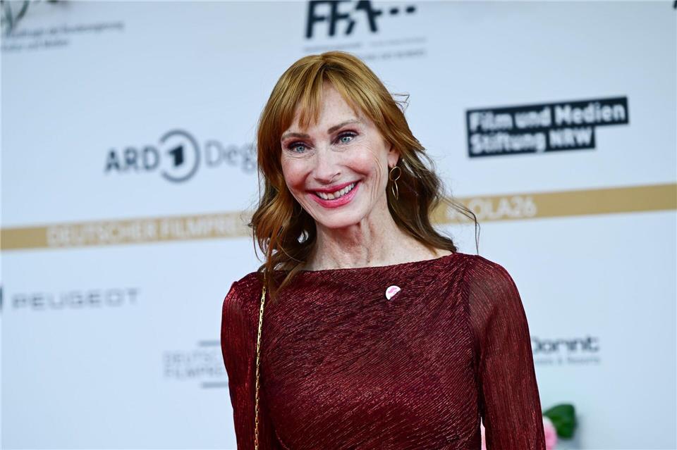 Andrea Sawatzki spielt in der ZDF-Komödie die adrette Monika Giesinger. (Archivbild)Sebastian Christoph Gollnow/dpa