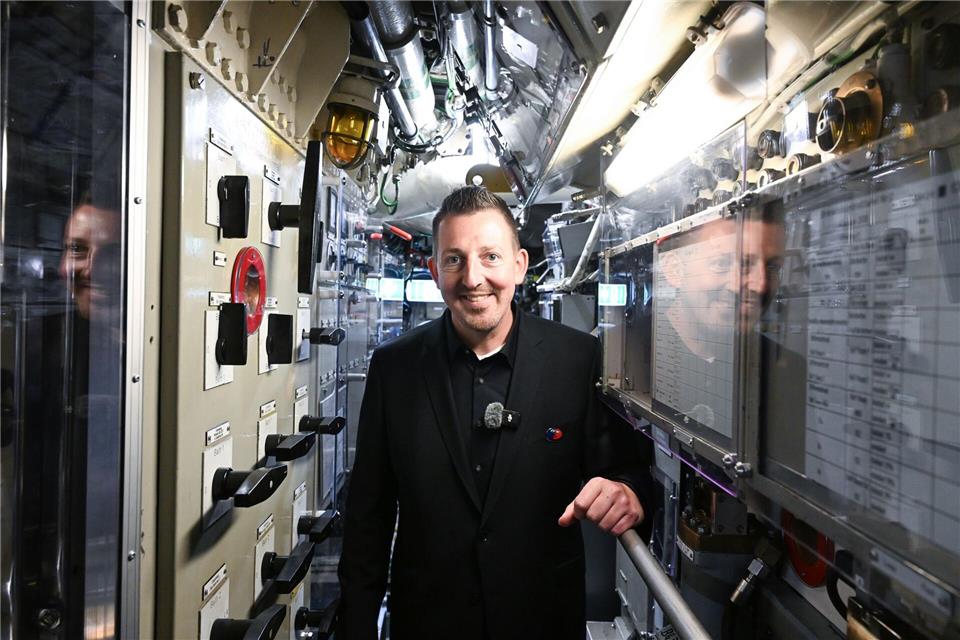 Andreas Hemmer, Museumsleiter des Technik Museums Sinsheim, hat das U-Boot von der Ostsee bis nach Baden-Württemberg bringen lassen. Bernd Wei�brod/dpa