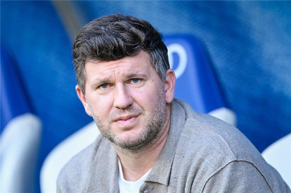 Andreas Schicker hat die Verpflichtung von Tim Lemperle bestätigt.Uwe Anspach/dpa