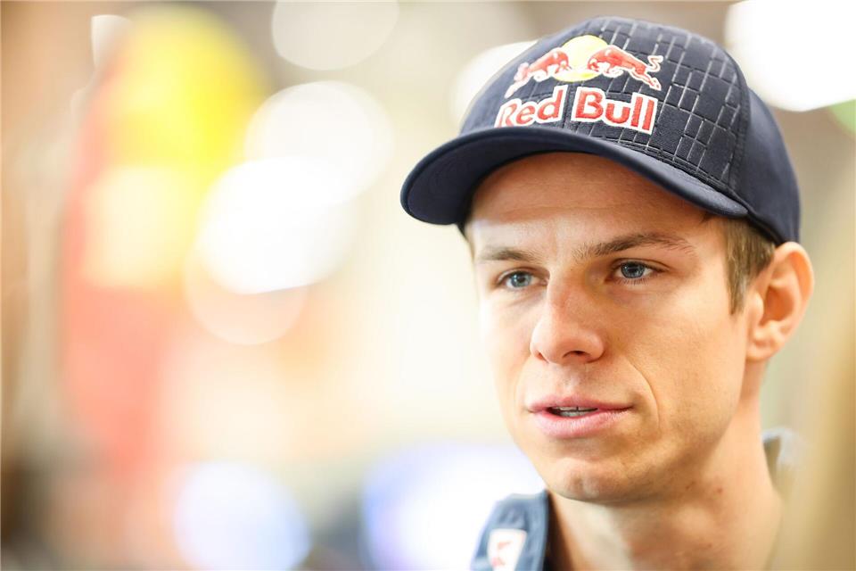 Andreas Wellinger ist mit der Aufarbeitung des Anzugskandals im Skispringen nicht zufrieden.Daniel Löb/dpa