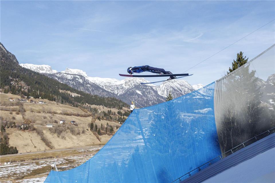 Andreas Wellinger wurde beim Skifliegen am Kulm zweitbester Deutscher.Erwin Scheriau/APA/dpa