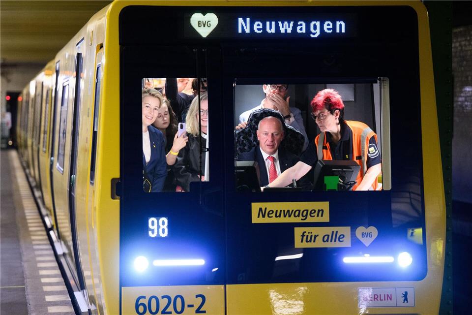 Anfang September ging der erste U-Bahn-Zug der neuen Baureihe JK auf der U2 in Betrieb. (Archivbild)Bernd von Jutrczenka/dpa