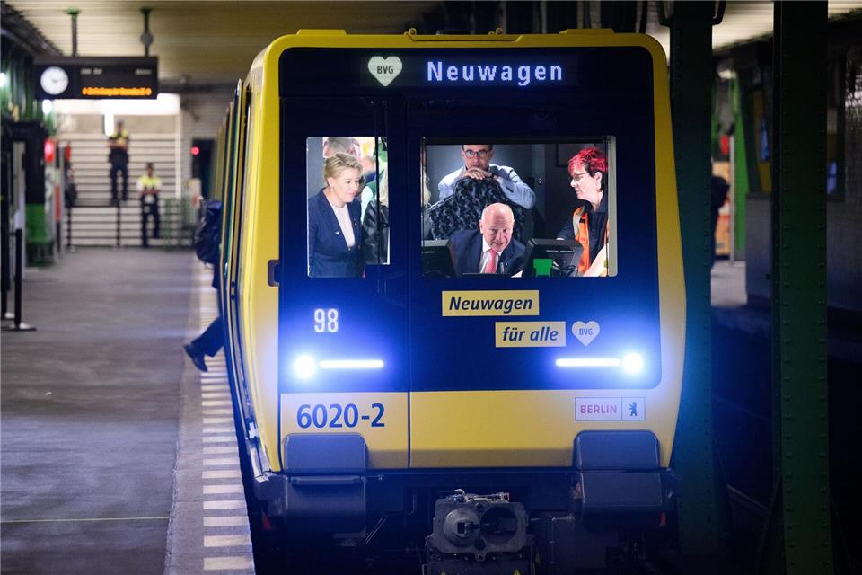 Anfang September ging die neue Berliner U-Bahnbaureihe JK an den Start. Seither hat sich der Betrieb laut BVG deutlich stabilisiert. (Archivbild)Bernd von Jutrczenka/dpa