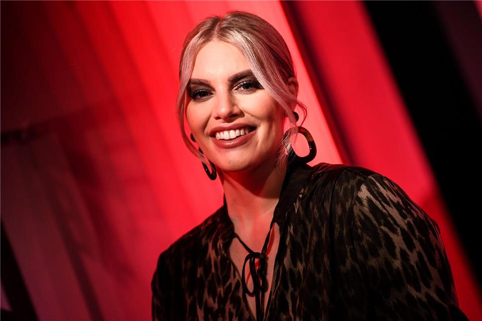 Angelina Kirsch moderiert die Koch-Show „The Taste“ von Sat 1. (Archivbild)Britta Pedersen/dpa-Zentralbild/dpa