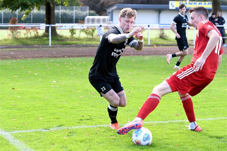 Angeschlagen: Raphael Niehoff (links) hat sich gegen Lüdinghausen eine leichte Zerrung zugezogen.