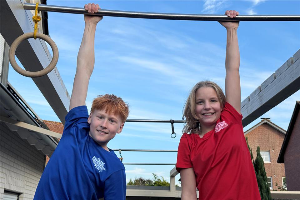 Anna Denne und Fynn Föcking haben an einem neuen TV-Format teilgenommen und ihr Können bei Ninja Warrior Kids Academy gezeigt.