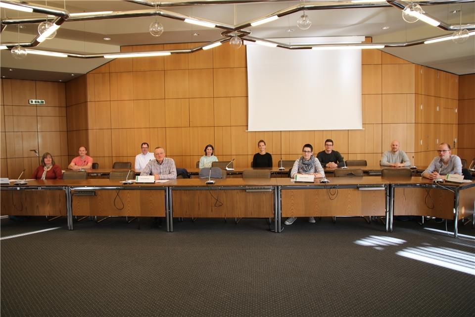 Annette Scherwinski, Leiterin des Kreisgesundheitsamtes, und Michael Heistermann vom Fachbereich Gesundheit begrüßten die neuen Kräfte: (vorne v. li.) Dr. Eva Bruns, Thomas Wollmann, Ramona Wevers, Patrick Holtkamp (hinten v. li.) Manuel Kampa, Michael Heistermann, Annette Scherwinski, Lena Jost, Alexander Kampmann und David Fonteiner.