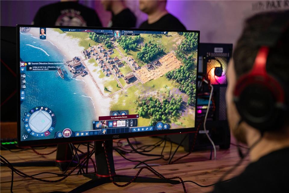 Anno-typisch gilt es, die Finanzen jederzeit im Blick zu behalten. Ist der Geldfluss im Minus, sollte schleunigst gegengesteuert werden.Nico Tapia/dpa-tmn