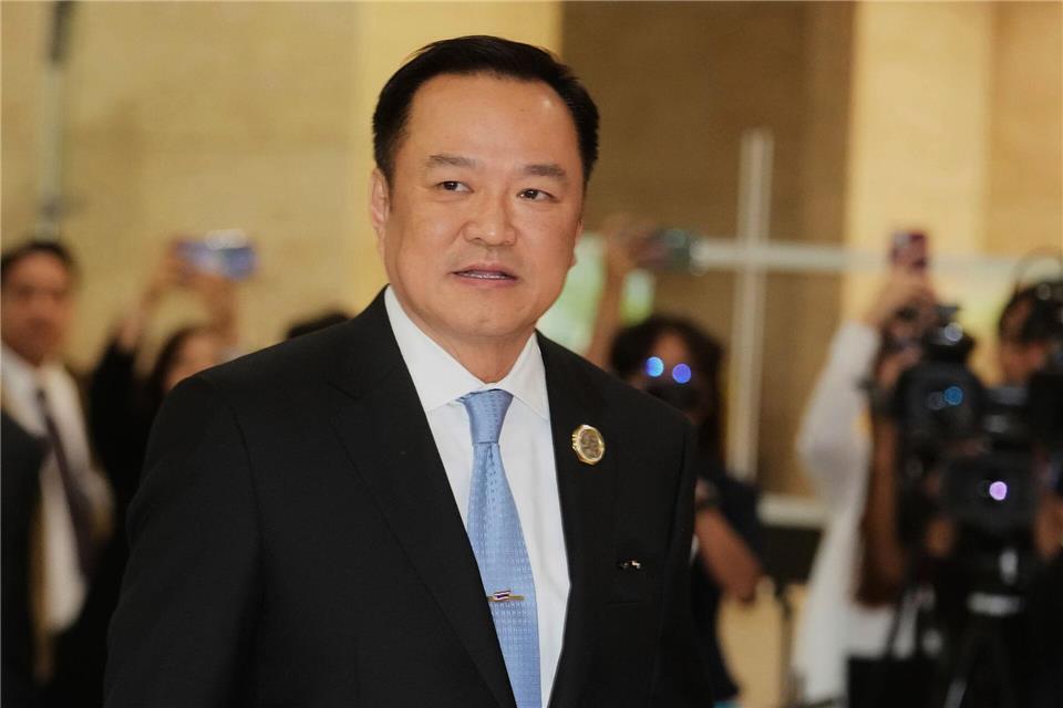Anutin Charnvirakul ist ein erfolgreicher Bauunternehmer und prominenter Politiker.Sakchai Lalit/AP/dpa