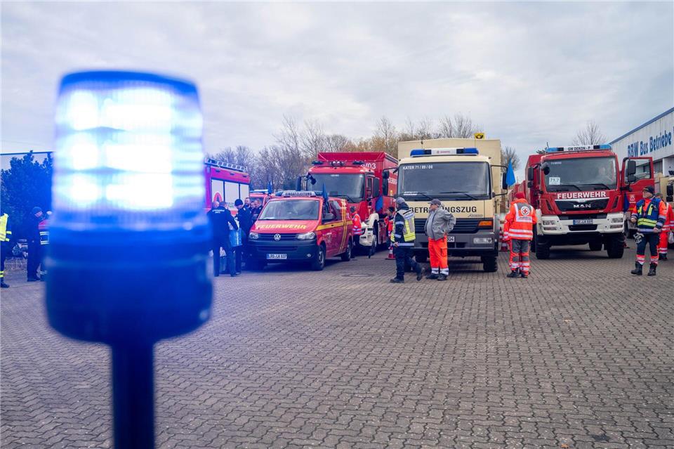 Anwohnerinnen und Anwohner müssen wegen der Katastrophenübung mit Sperrungen rechnen. (Symbolbild)Stefan Sauer/dpa