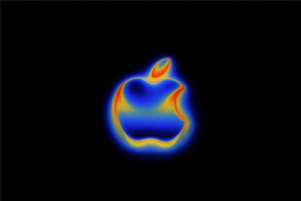 Apple versprach eine mit KI verbesserte Siri-Version, die auf sich warten lässt. (Archivbild)Andrej Sokolow/dpa