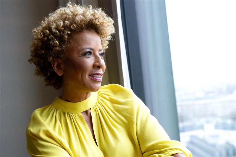 Arabella Kiesbauer will Masken fallen sehen. (Archivbild) Sven Hoppe/dpa