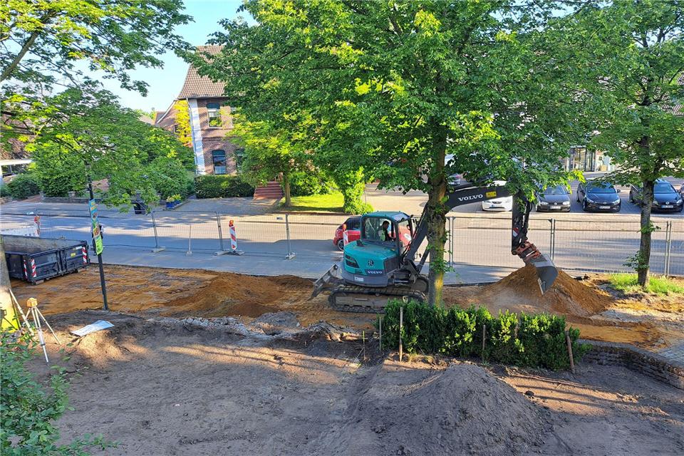 Arbeiten an der Haltestelle Rathaus in Raesfeld.