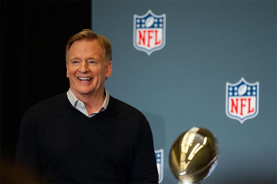 Arbeitet an der internationalen Expansion der NFL: Liga-Commissioner Roger Goodell. (Archivbild)Maximilian Haupt/dpa