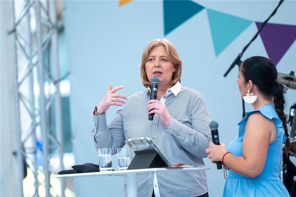 Arbeitsministerin Bärbel Bas (SPD) hat am Sonntag grundsätzlich positiv auf die Vorschläge reagiert. Christophe Gateau/dpa